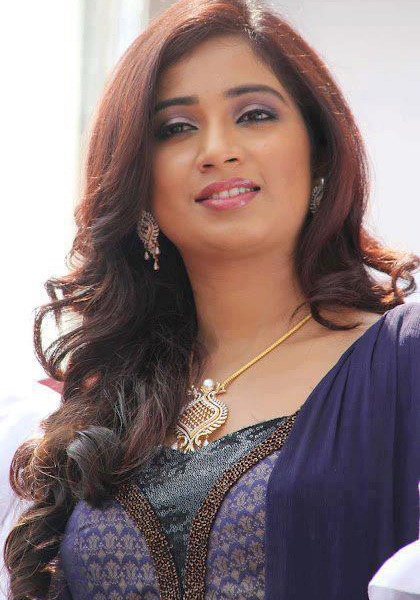 [Shreya_ghoshal_latest_cute_pic%255B5%255D.jpg]