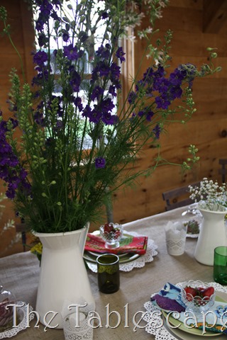 [Country-Living-Fair-0303.jpg]