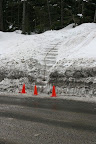 The trail to the lodge is across the road from the Sno-Park. Use extreme caution crossing the road and climbing up to the trail.