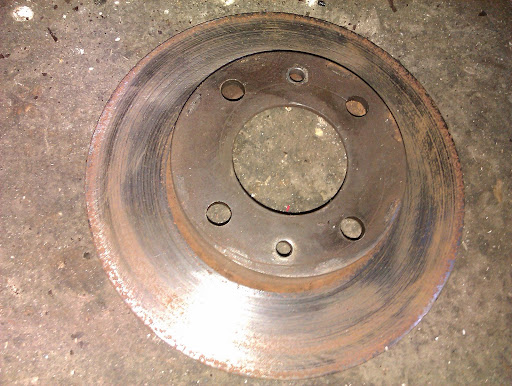 kewet vedligehold bremser bremseskive kewet bremser kewet bremseklodser kewet bremse reparation kewet  styrtoj hjul ophaeng og bremser 