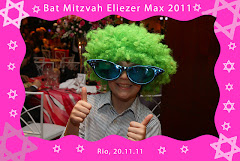 Fotos do evento Bat Mitzvah Eliezer Max - 20.11.11. Foto numero 15 da Social Click Fotografia Digital, do Rio de Janeiro, RJ, que faz fotos divertidas, fotos malucas, fotos com fantasias, fotos na hora, fotografia maluca, fotografia divertida com molduras personalizadas. fotos divertidas malucas foto maluca animadas animado rj rio de janeiro divertida fantasia animada fotografia eventos sociais e filmagem no site fotografos casamento