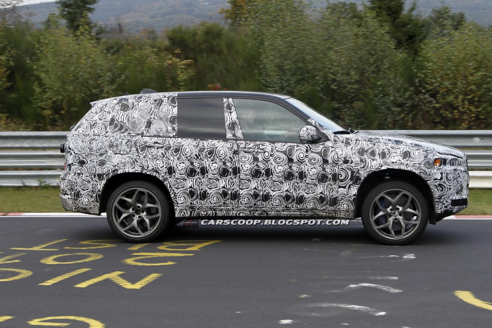 [2015-BMW-X5M-004%255B3%255D.jpg]