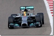 Hamilton nei test in Bahrain 2014