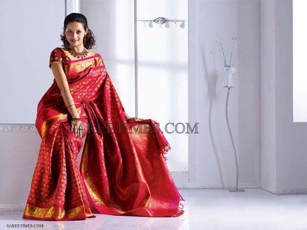[Bhavana_Bridal_Saree_Show%2520%25283%2529%255B6%255D.jpg]