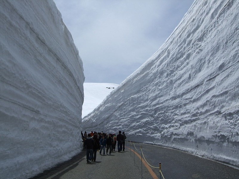 tateyama-kurobe-alpine-route-1