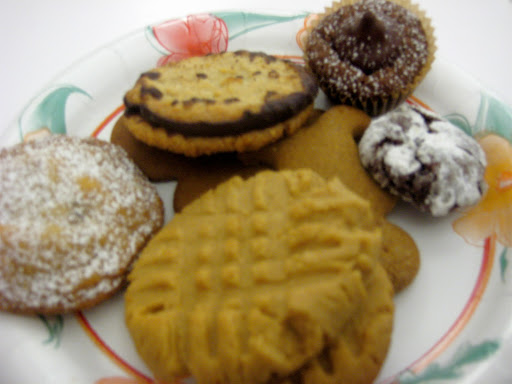 I loaded up a plate of samples.