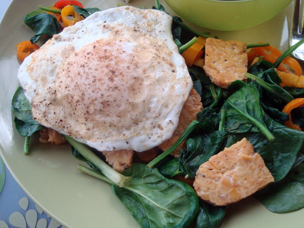 [eggs%2520and%2520veg%25202%255B3%255D.jpg]