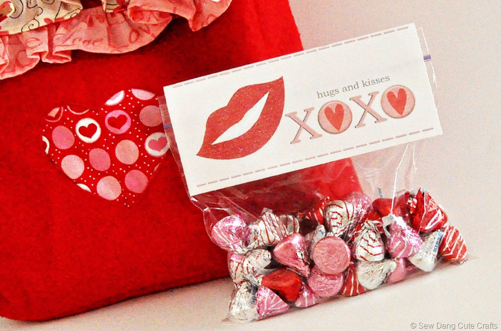 [Valentine-with-bag%255B5%255D.jpg]