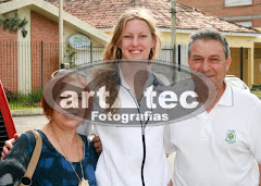 Fotos do evento GRACIELE HERMANN. Foto numero 7. Fotografia (fotografias) da Art Tec Fotografias que faz fotos de casamento, fotos de festas, fotos de eventos sociais, fotos de aniversário, fotos de formatura, fotojornalismo, ensaios fotográficos, fotos de estúdio, book fotográfico e outros serviços fotográficos em Pelotas, RS, e outras cidades do Rio Grande do Sul. fotos casamento de pelotas rs para noivas casamentos rio grande do sul foto fotografia lembranças com convite preço vestido tomara que caia álbuns