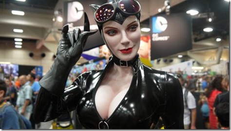 sideshow colectibles catwoman 01b