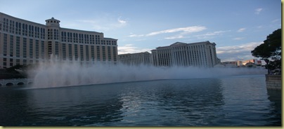 B Bellagio Fountains