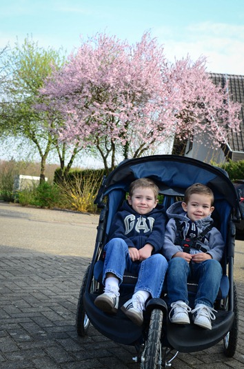 [spring%2520walk4%255B4%255D.jpg]