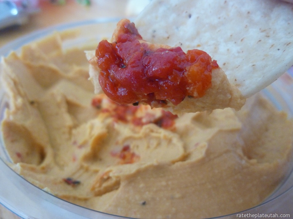 [Cedar%2527s%2520Roasted%2520Red%2520Pepper%2520Hummus%255B3%255D.jpg]