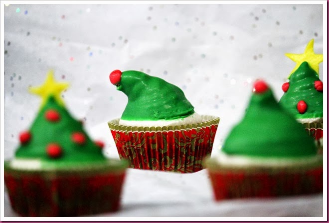 BTG Christmas Cupcakes-001