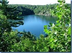 6864 Quebec - Gatineau Park - Pink Lake Lookout