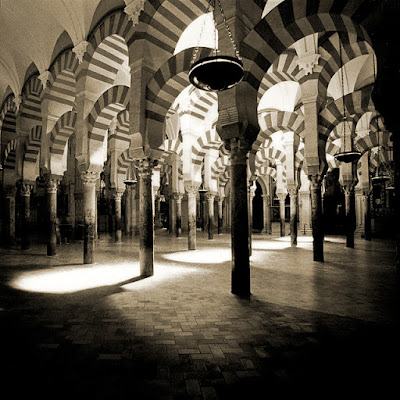 Spain - Andalucia - Cordoba Mosque interior - sepia , Source: http://www.flickr.com/photos/79986881@N00/3214346123 3214346123.jpg