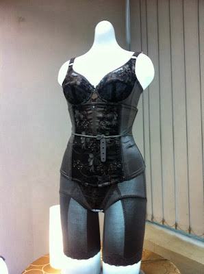 reenkhalid.blogspot.com reenkhalid,premiumbeautfiul,korset,corset,murah,classic,elegance