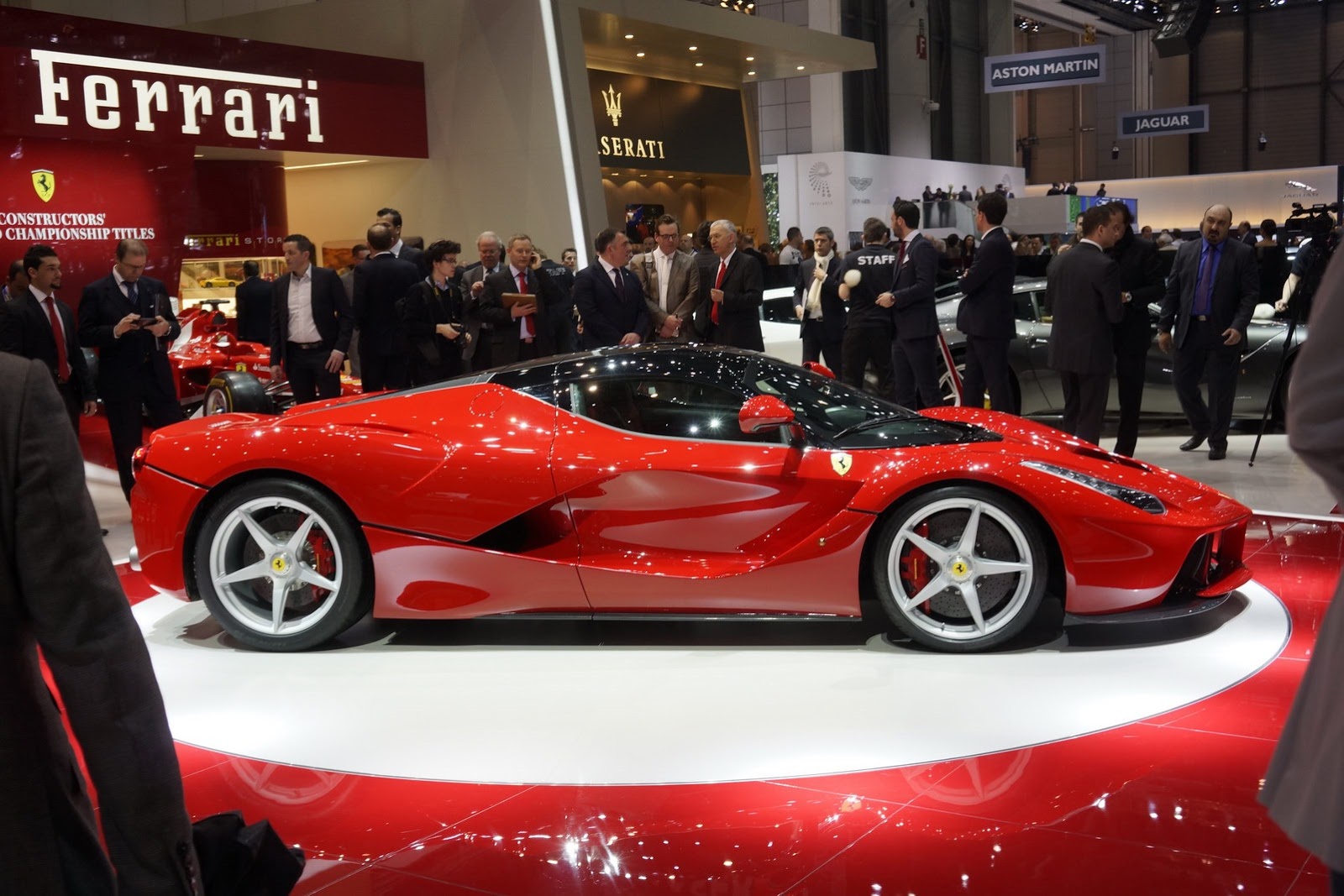 Allow Us to Introduce You to Ferrari LaFerrari [Photo Gallery & Allow Us to Introduce You to Ferrari LaFerrari [Photo Gallery &