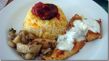 Molho de Iogurte com Frango Grelhado Molho de Iogurte com Frango Grelhado