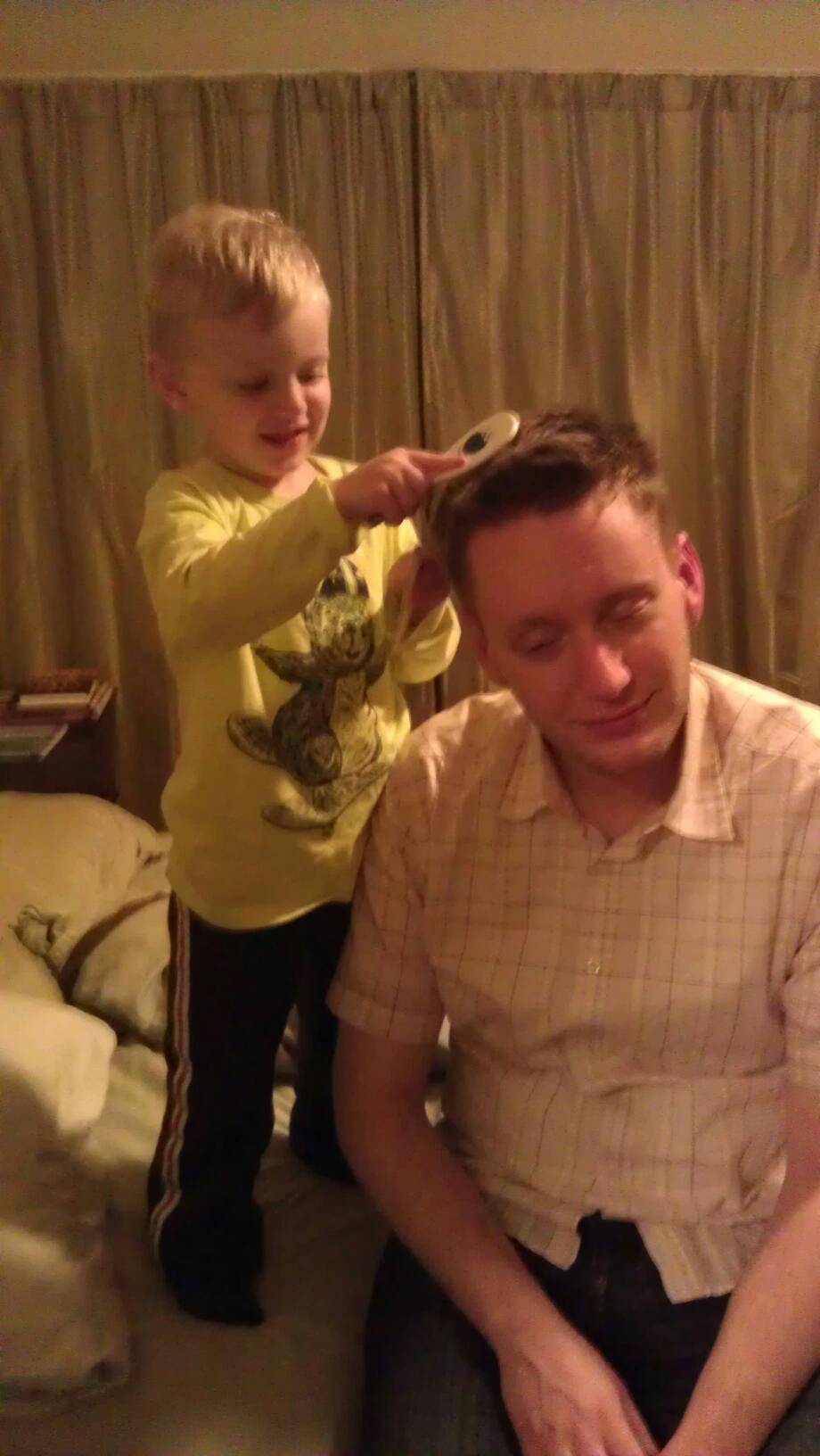 daddy gets a haircut