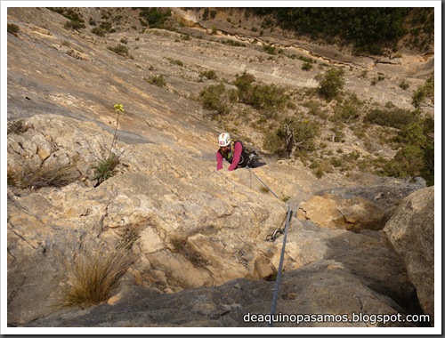 Via Gali-Molero 500m 6b  Ae (V  A1 Oblig) (Roca Regina, Terradets) (Omar) 0207