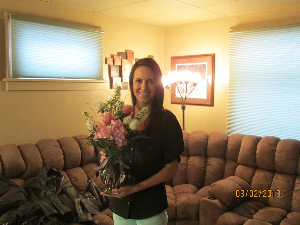 [Amy%2527s%2520Bridal%2520Shower%2520with%2520Bouquet%2520of%2520Flowers%2520from%25208%2520Roder%2520Aunts.jpg]