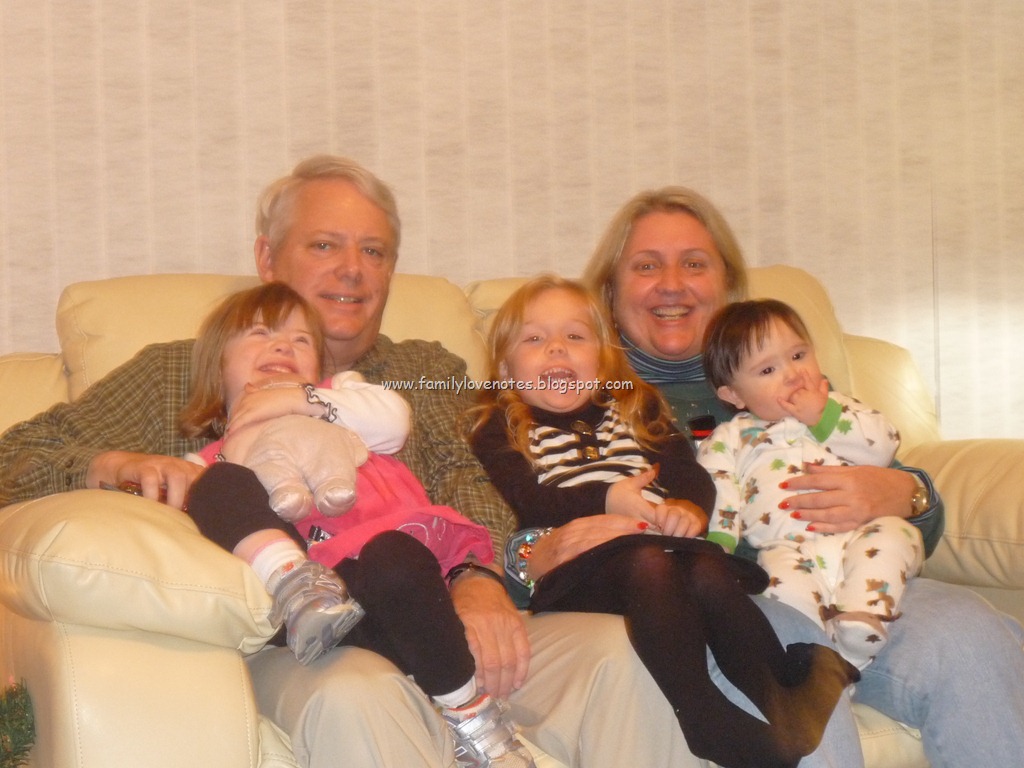 [Christmas%25202011%2520015%255B19%255D.jpg]