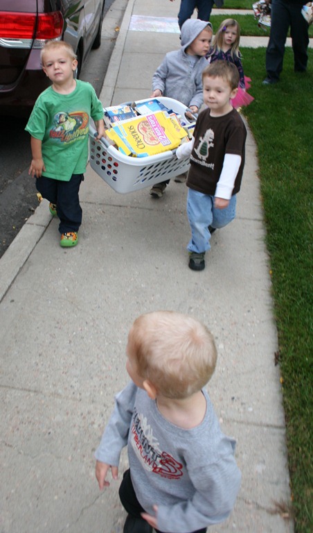 [2012-10-04%2520Tot%2520School%2520Groceries%2520%25285%2529%255B4%255D.jpg]