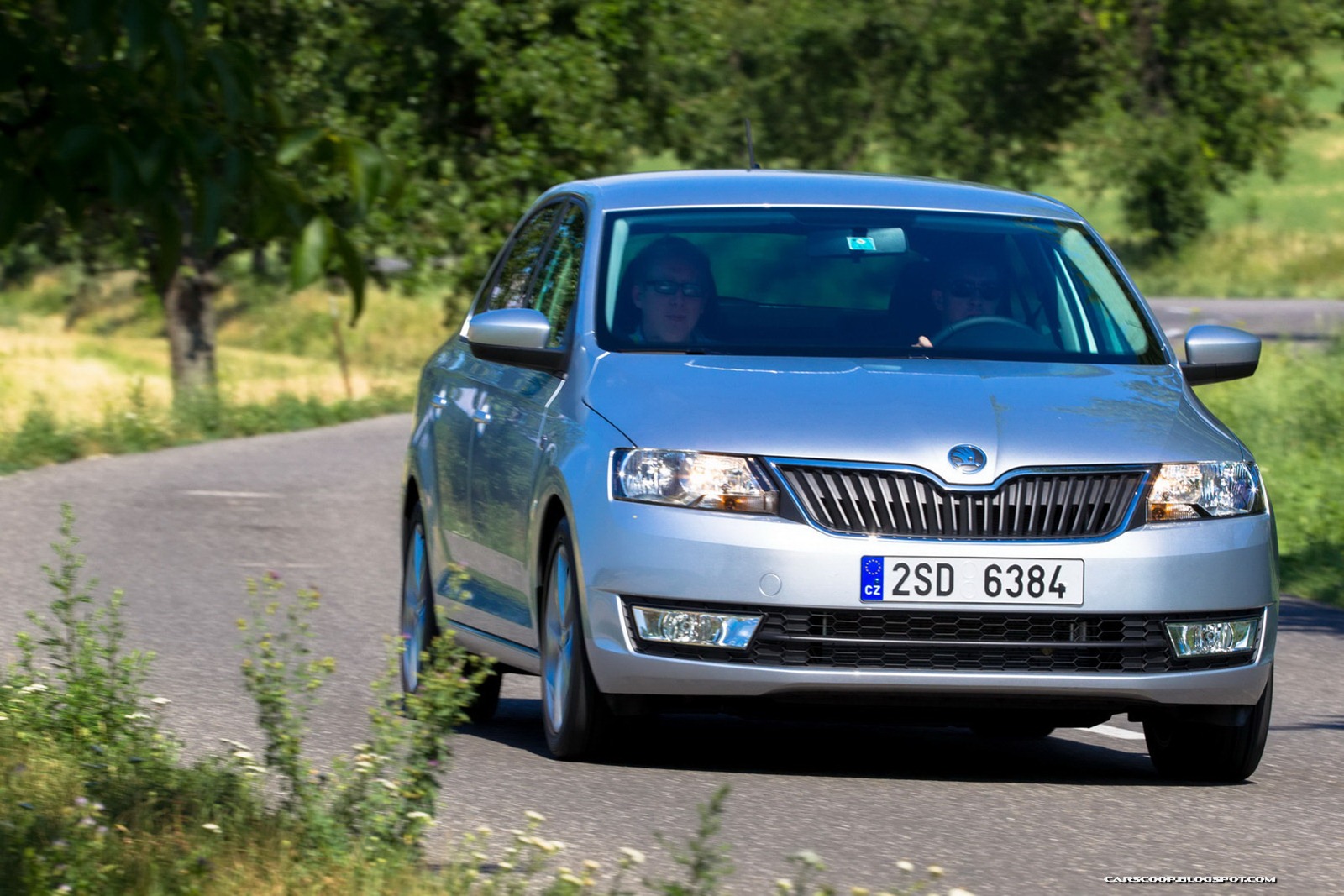 [2013-Skoda-Rapid-28%255B2%255D.jpg]