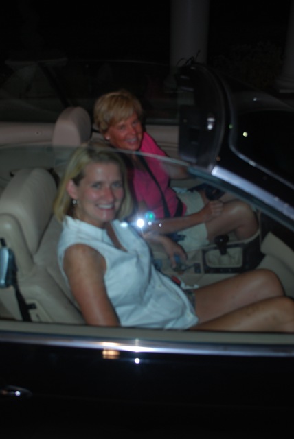 [2011-07-06%2520Goodbye%2520Lisa%2520and%2520Lori%255B4%255D.jpg]