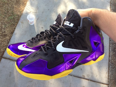 lbj lakers shoes