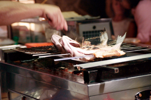 Grilling fish, robata style