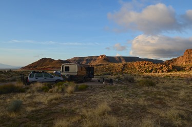morning at Hole in the Wall campground