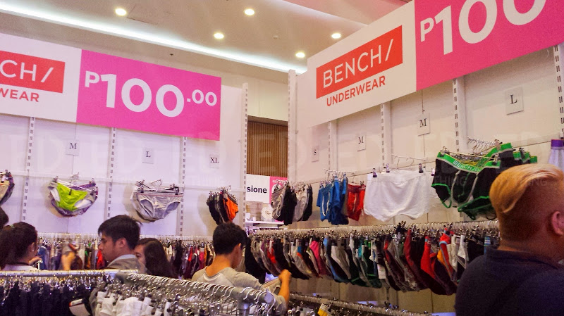 Bench Pink Ribbon Sale 07