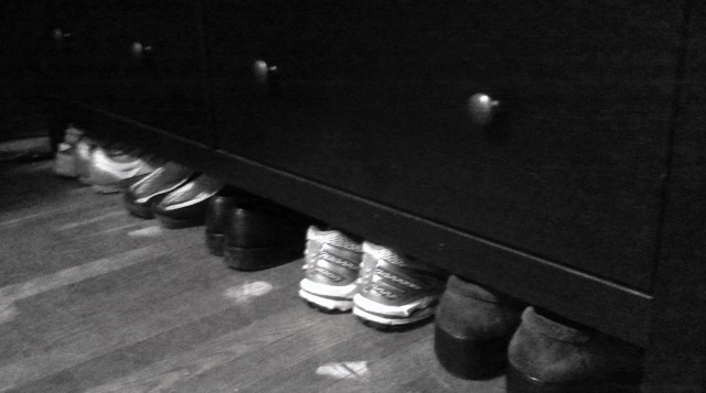[shoes%2520under%2520the%2520dresser%255B6%255D.jpg]