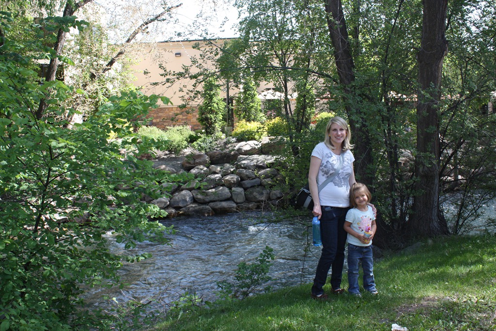 [easter%2520logan%2520trip%2520510%255B4%255D.jpg]