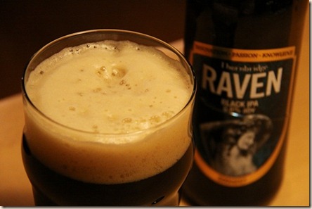 Thornbridge-Raven-foamyglass Thornbridge-Raven-foamyglass