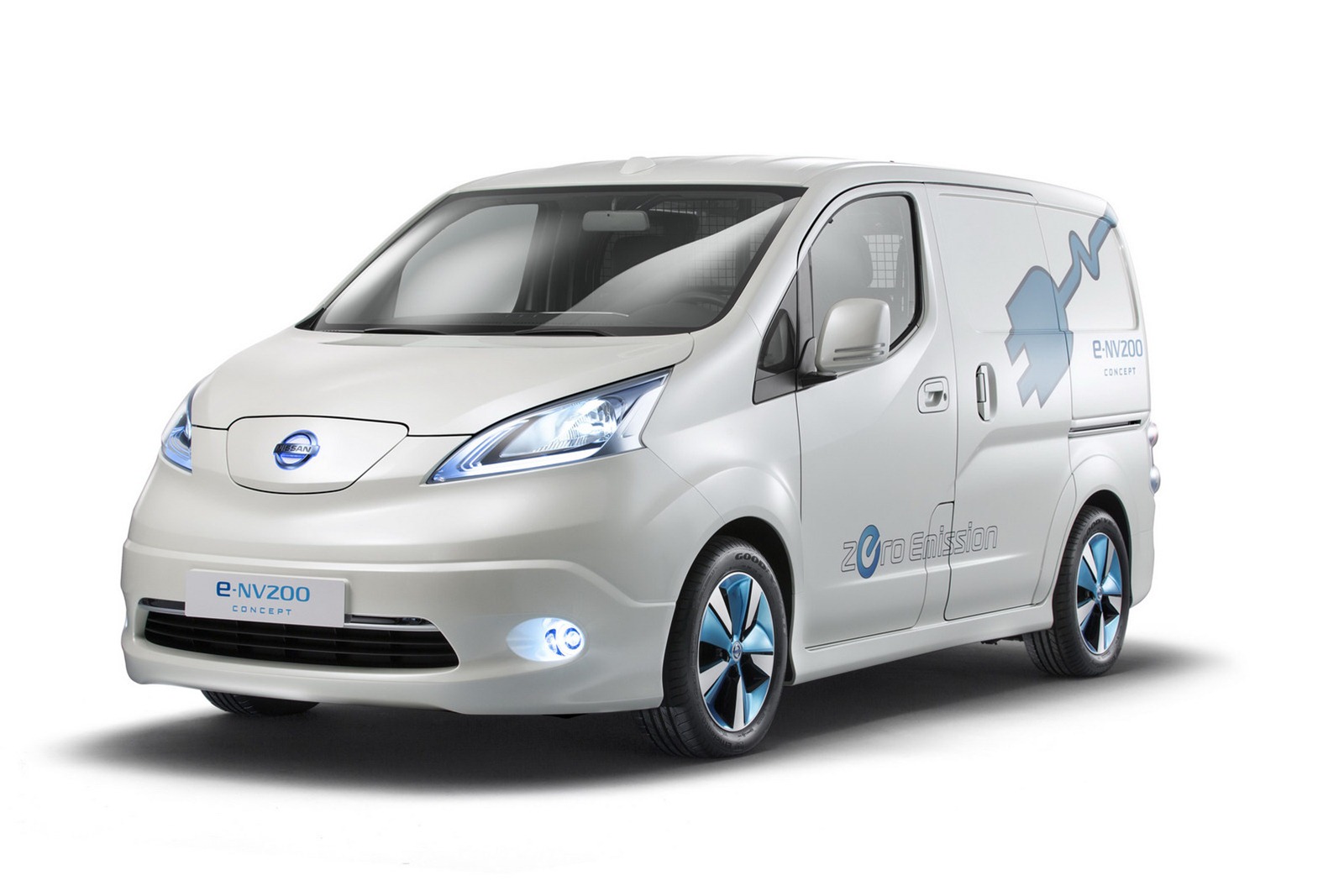 [Nissan-e-NV200-4%255B2%255D.jpg]