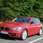 2012 BMW 1-serie Sport Line 009.jpg