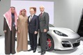 2012-Qatar-Motor-Show-31