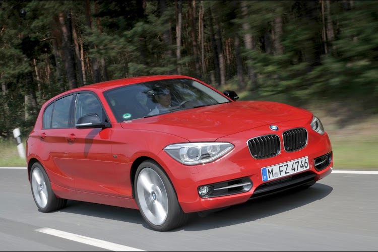 2012 BMW 1-serie Sport Line 015.jpg