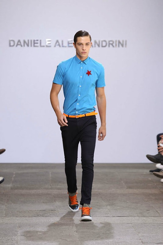 Milan Fashion Week Primavera 2012 - Daniele Alessandrini (19)
