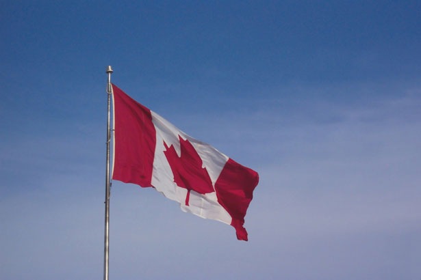 [canadian-flag-blowing-in-the-wind-23441288987691KnC%255B8%255D.jpg]