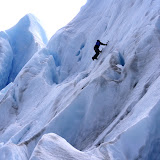 – Minitrekking sobre el Glaciar Perito Moreno<br />
Parque Nacional Los Glaciares<br />
Patagonia Argentina – Minitrekking sobre el Glaciar Perito Moreno<br />
Parque Nacional Los Glaciares<br />
Patagonia Argentina
