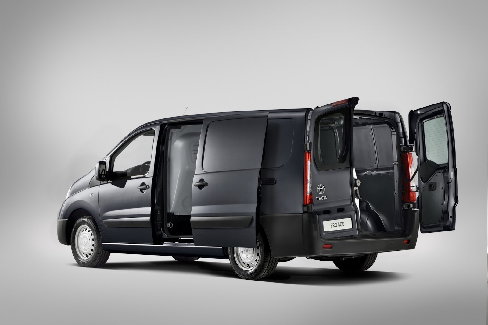 [New-Toyota-ProAce-20%255B2%255D.jpg]