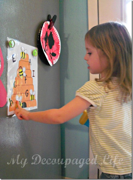 Learning the letter B with a beehive Learning the letter B with a beehive