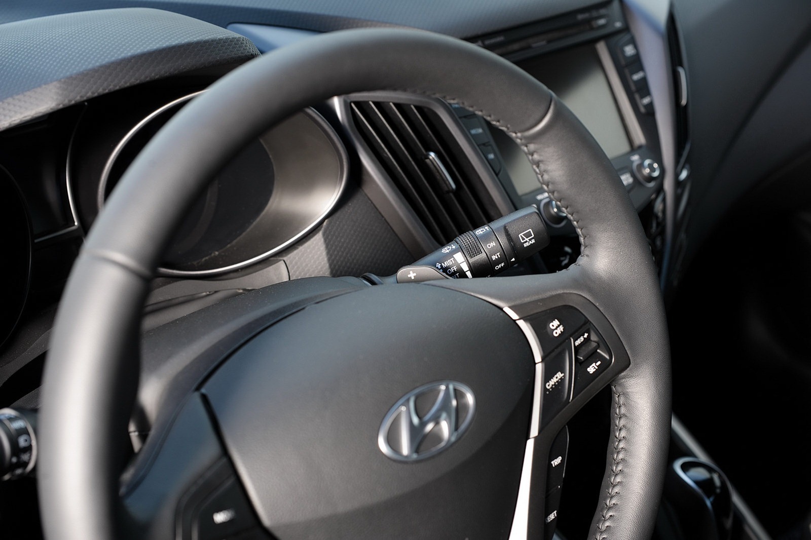 [Hyundai-Veloster-Turbo-5%255B2%255D.jpg]