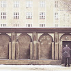 20050222_prague_man_fence.jpg