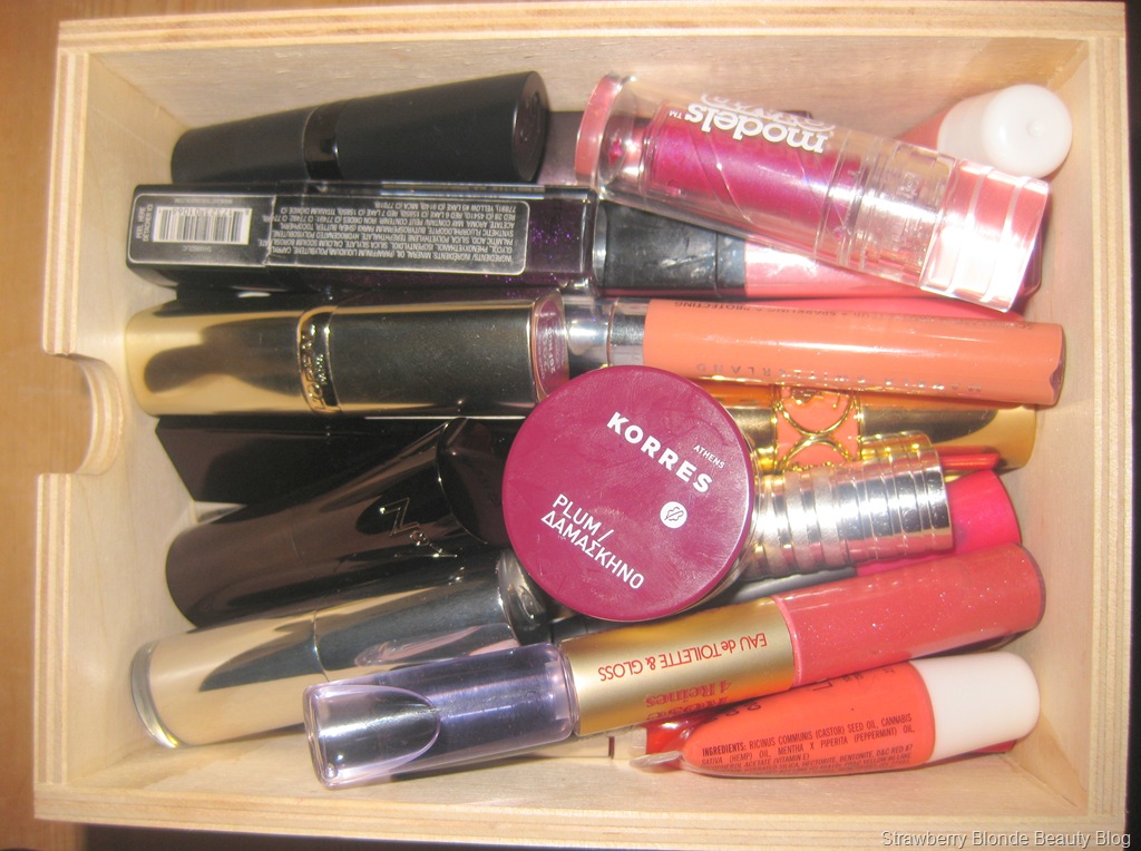 [lipstick-collection-storage%255B4%255D.jpg]