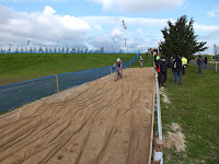 S0227675.JPG